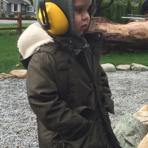 ❄️ 1.5-2.5y H&M Kids Army Green Winter Jacket - Picture 2 of 11